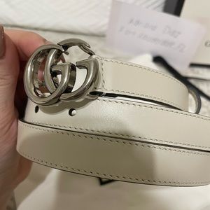 White Gucci Marmont Thin Belt